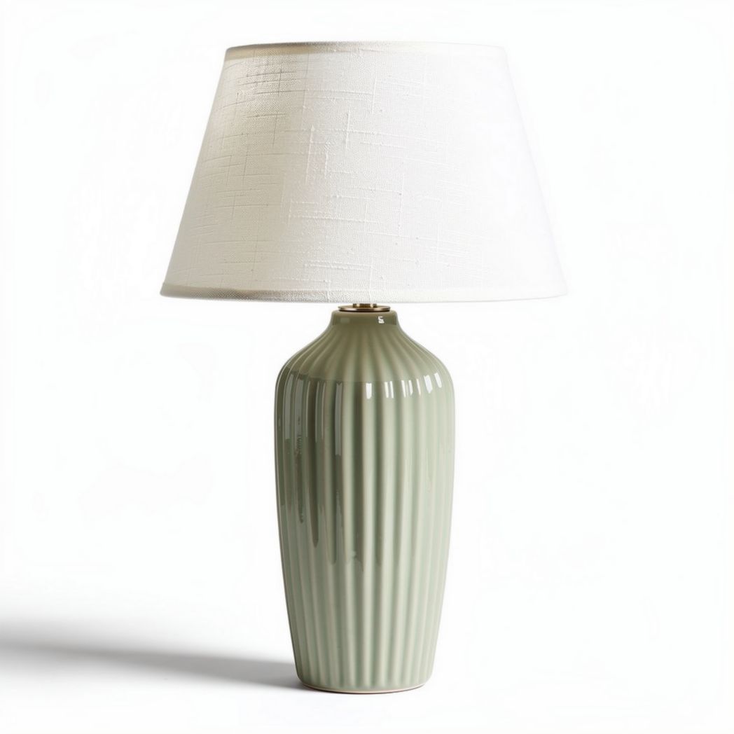Lampe en céramique vert clair avec abat-jour en tissu blanc 30 x 30 x 55cm